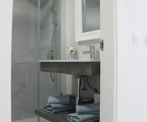 Apartment Atarazana